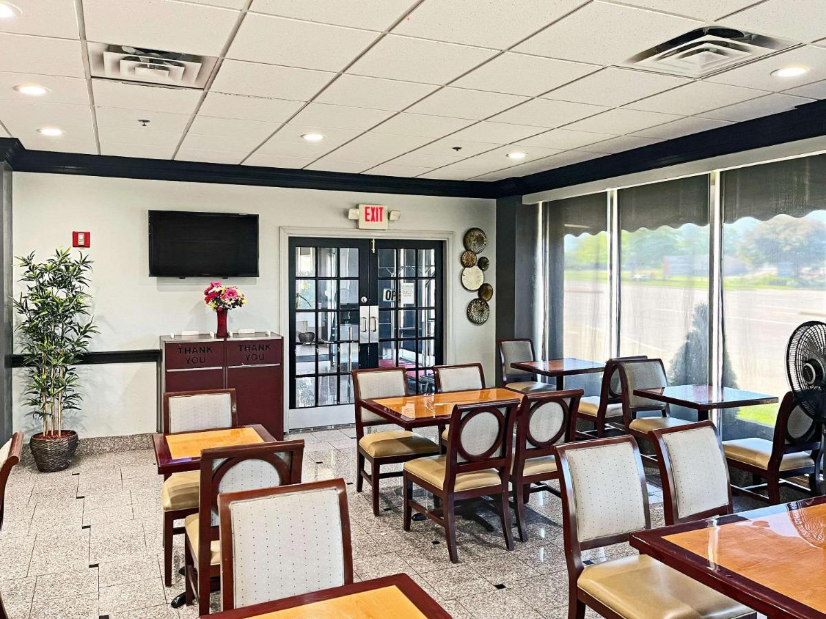Quality Inn & Suites Цинциннати Экстерьер фото