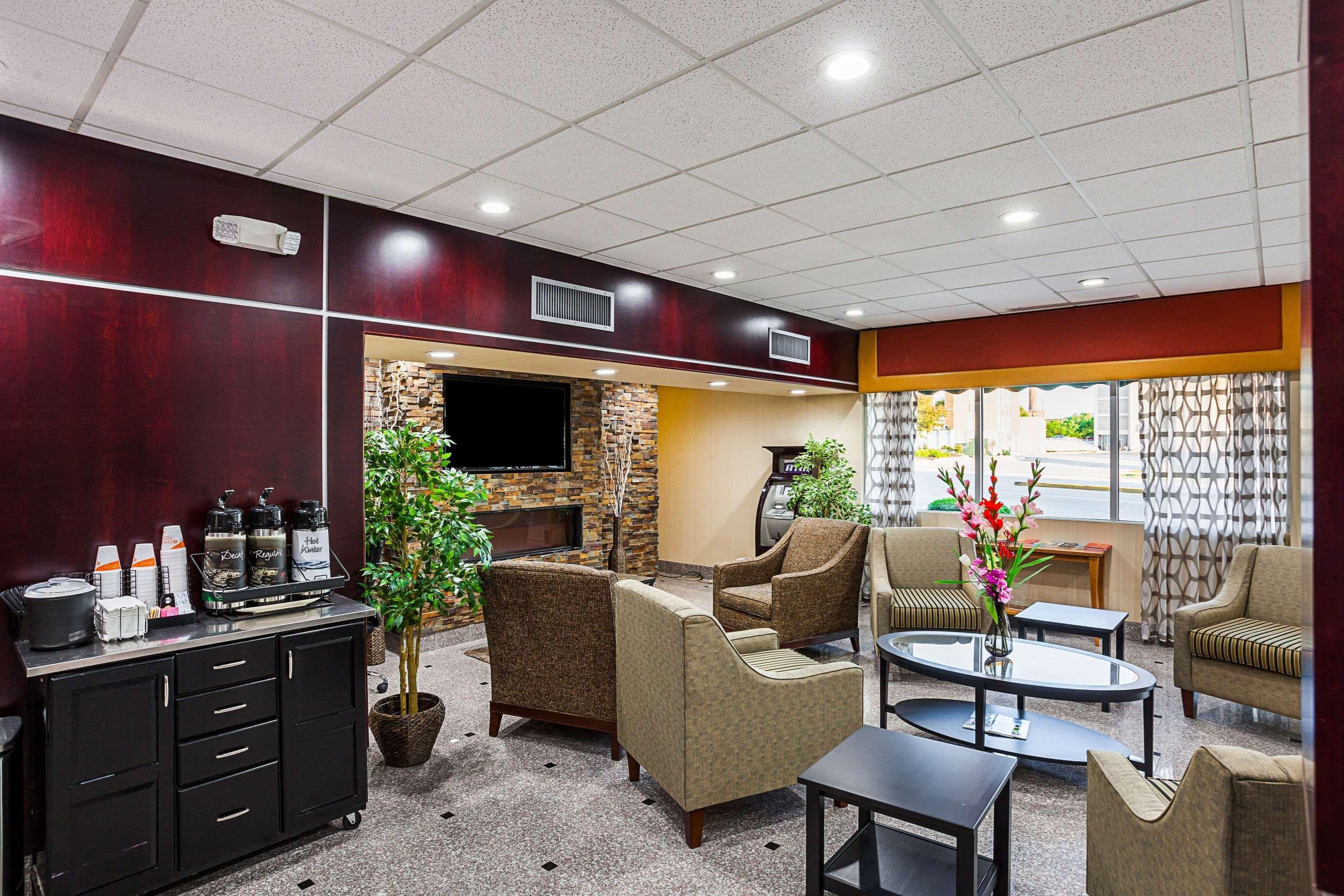Quality Inn & Suites Цинциннати Экстерьер фото
