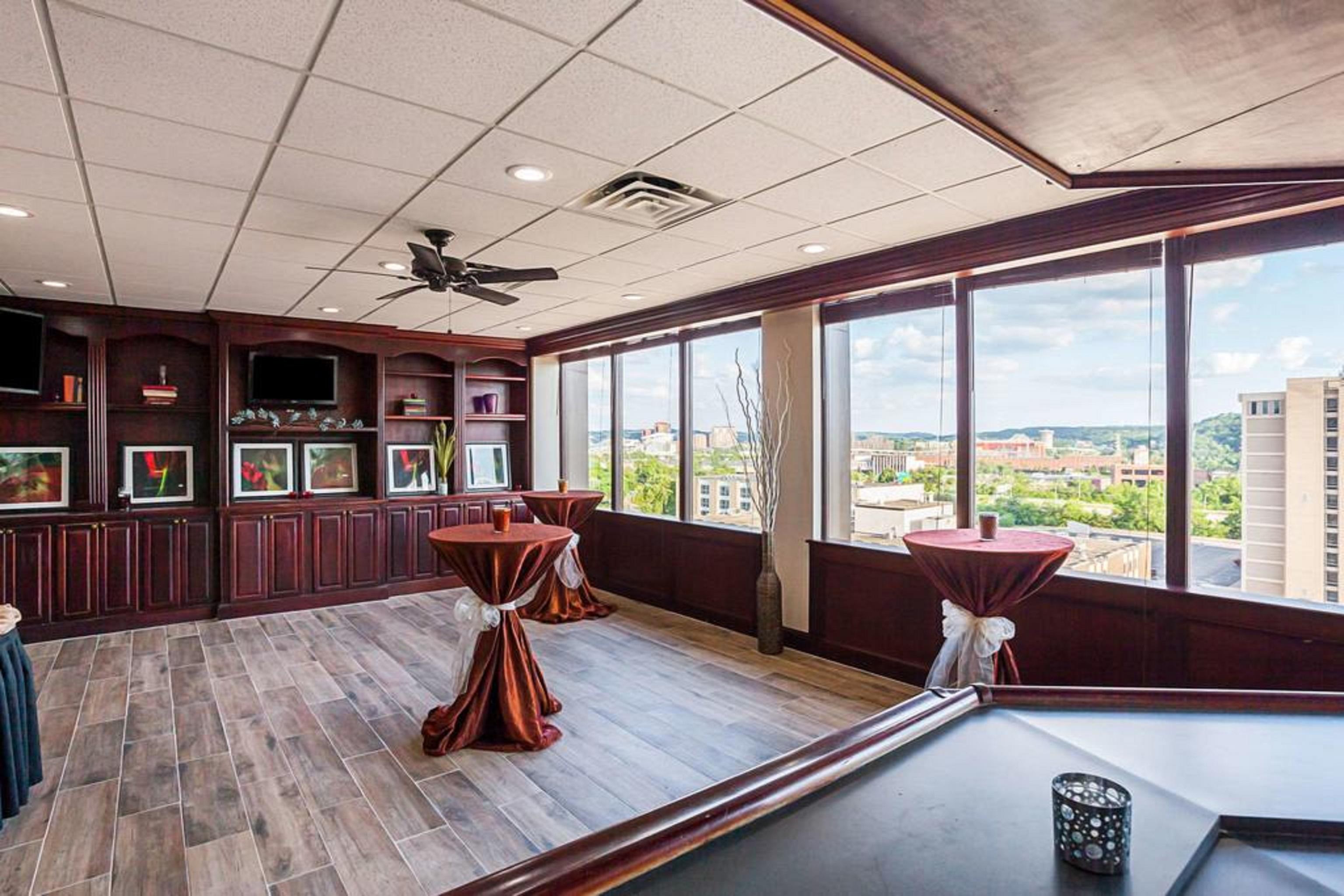Quality Inn & Suites Цинциннати Экстерьер фото